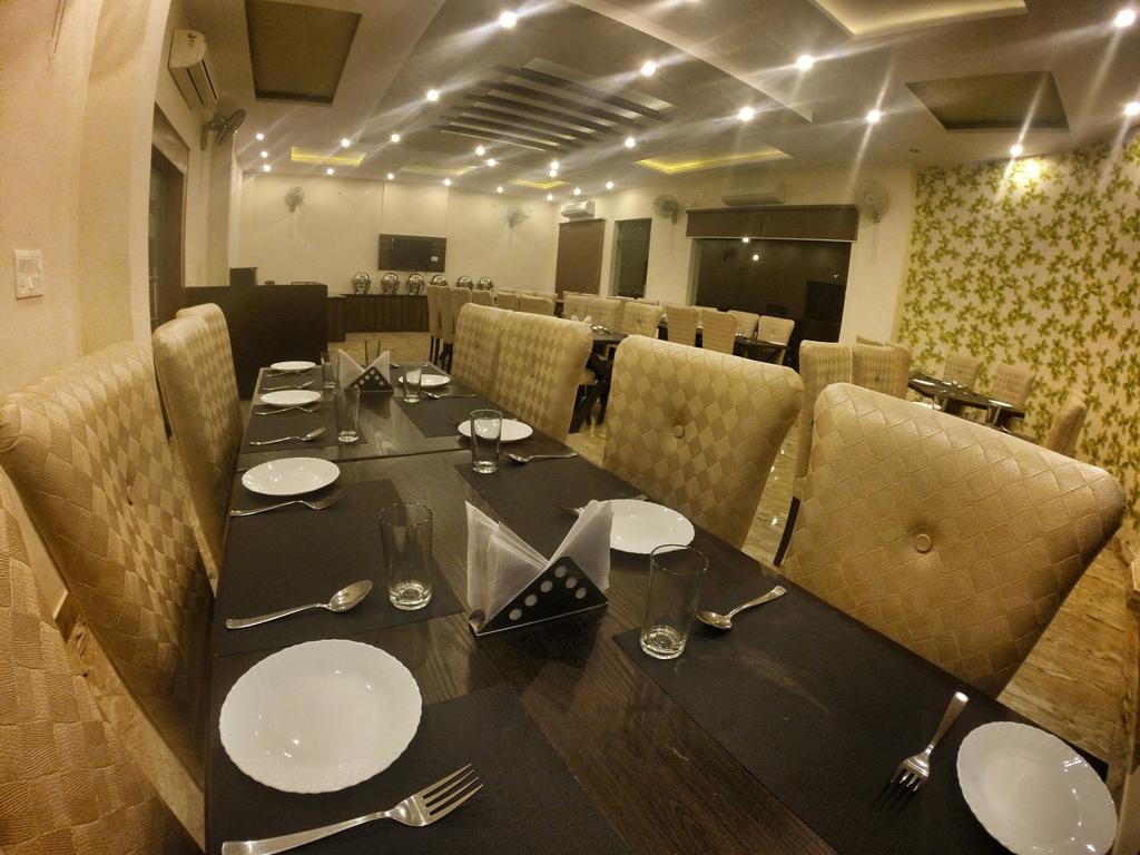 V Resorts Rajaji National Park Ришикеш Экстерьер фото